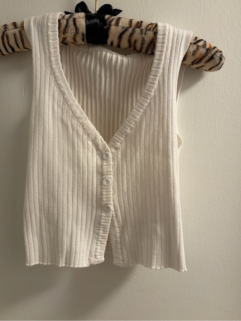 Unbranded White Ribbed V-Neck Button-Down Tank Top Size XS